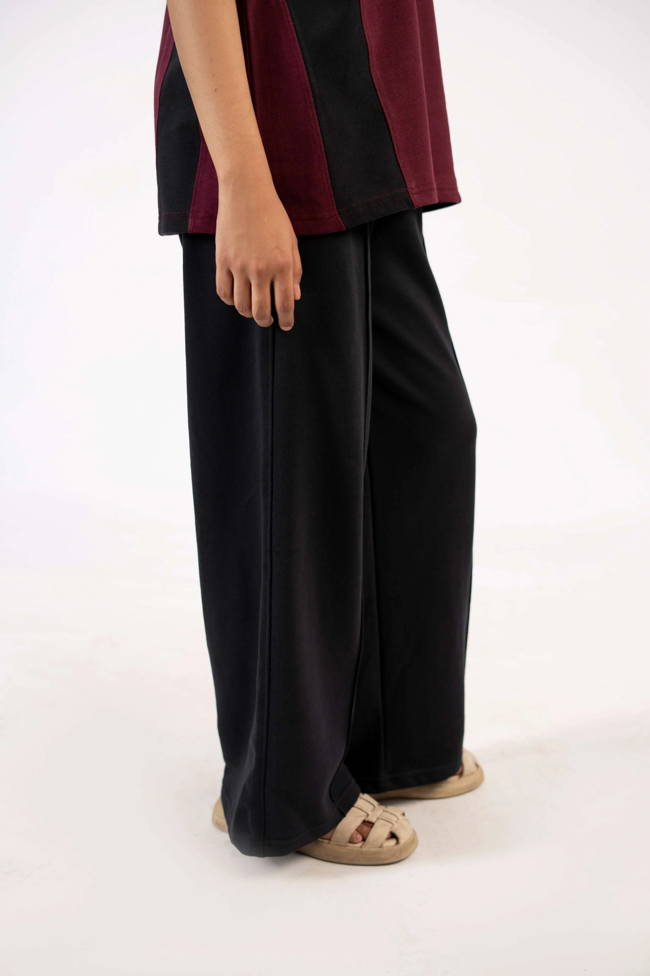 Relaxed Fit Lounge Trousers – Black J2 - Image 4