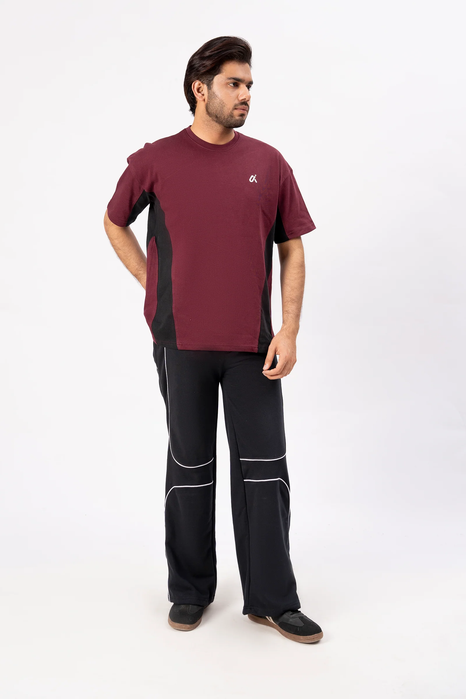 Contrast Panel Performance T-Shirt – Maroon & Black - Image 3