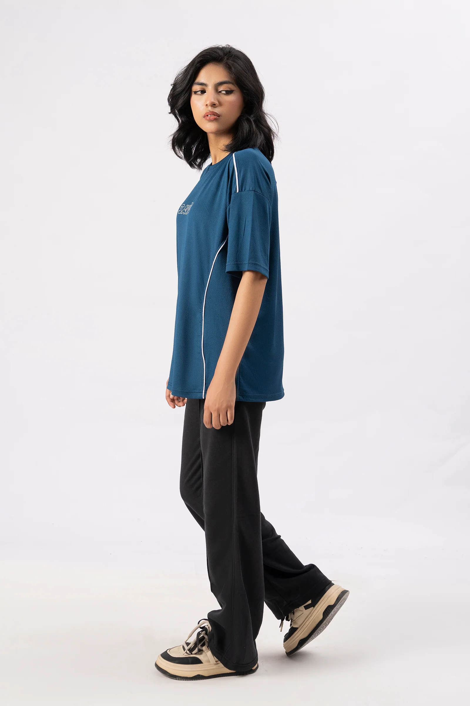 Savage Performance Tee – Deep Teal S5 - Image 4
